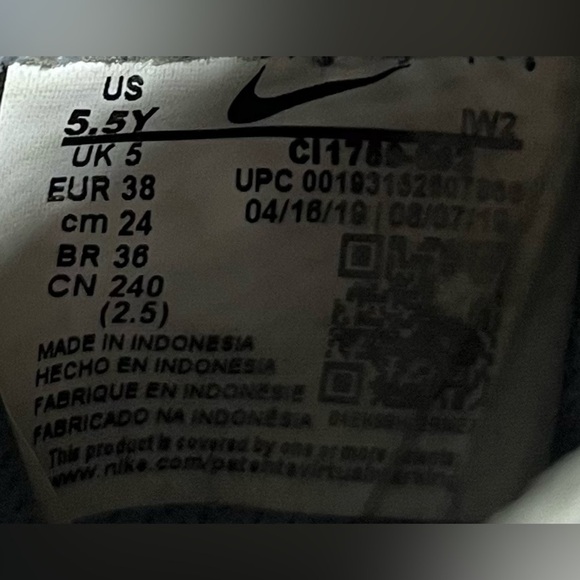 Nike Air Force 1 Low Womens Sz 7 (5.5Y) Shoes Sneakers Wolf Grey Red CI1759-002 - Picture 9 of 10